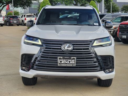 Used 2026 Lexus LX 700h Luxury w/ Appearance Package AWD/4WD image 2