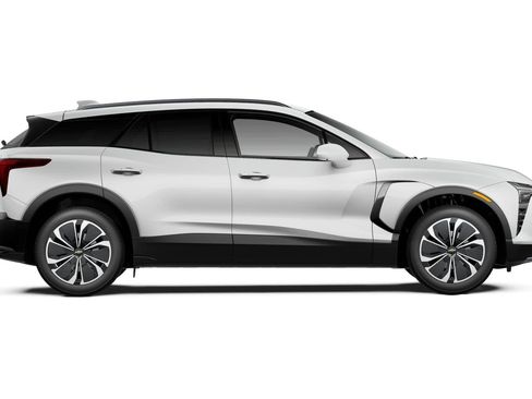 New 2025 Chevrolet Blazer EV LT image 29