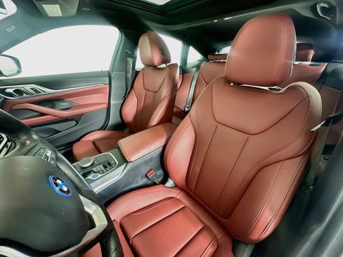 Used 2023 BMW i4 eDrive35 RWD image 13