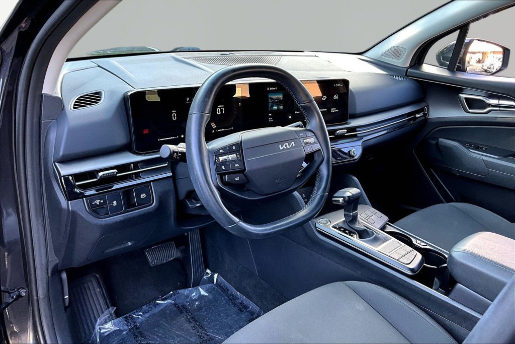 Used 2026 Kia Sportage LX FWD image 18