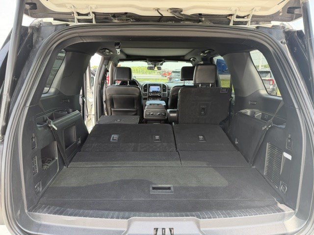 Used 2021 Ford Expedition XLT AWD/4WD image 35