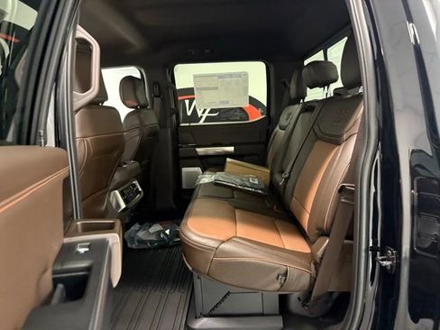 New 2026 Ford F250 4x4 Crew Cab Super Duty image 15
