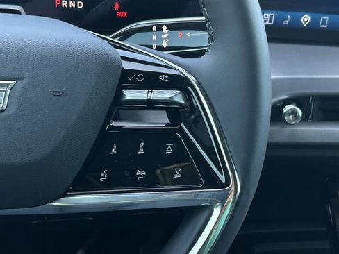 New 2026 Cadillac Vistiq Luxury image 15