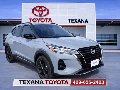 Used 2023 Nissan Kicks SR