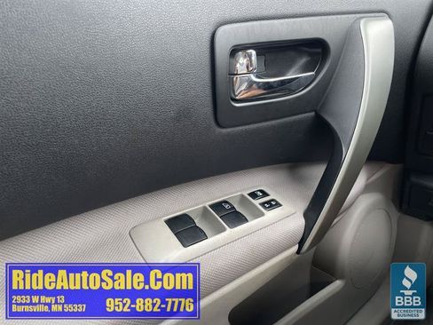 Used 2011 Nissan Rogue S AWD/4WD image 37