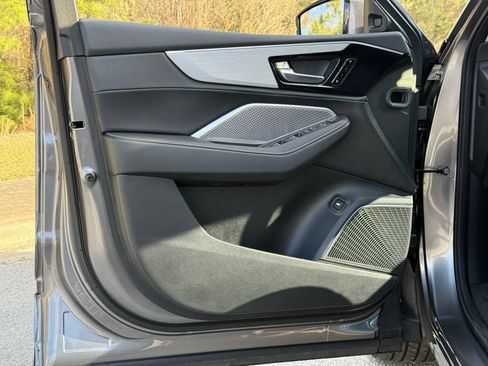 Used 2023 Acura MDX SH-AWD w/ Technology Package image 25