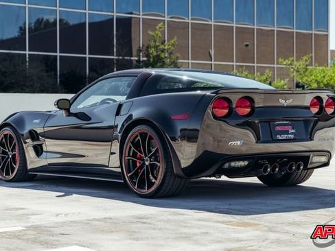 Used 2012 Chevrolet Corvette ZR1 w/ 3ZR Preferred Equipment Group RWD image 6