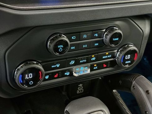 New 2026 Ford Bronco Raptor w/ Interior Carbon Fiber Pack AWD/4WD image 16