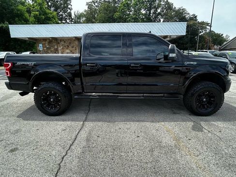 Used 2018 Ford F150 XLT w/ Equipment Group 302A Luxury AWD/4WD image 6