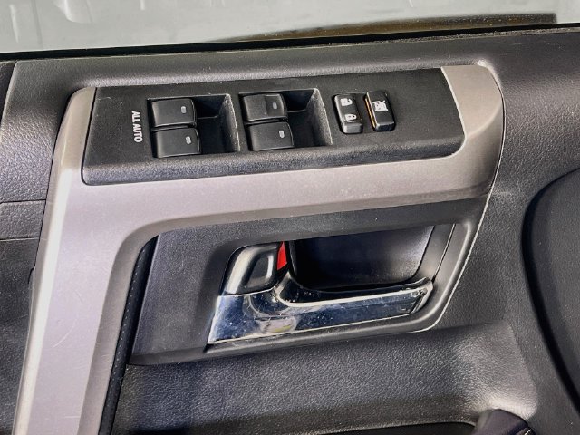 Used 2023 Toyota 4Runner SR5 RWD image 12