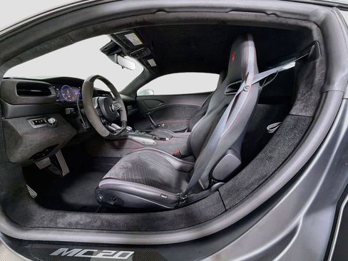 Used 2022 Maserati MC20 Coupe RWD image 22