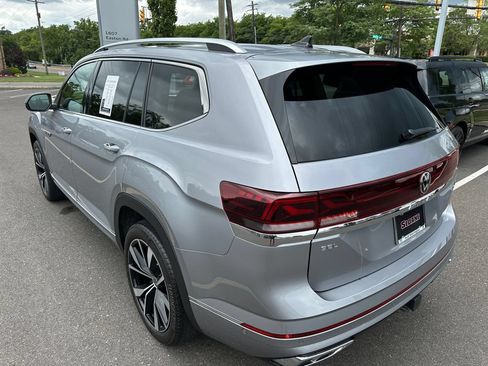 Used 2024 Volkswagen Atlas SEL Premium R-Line AWD/4WD image 22