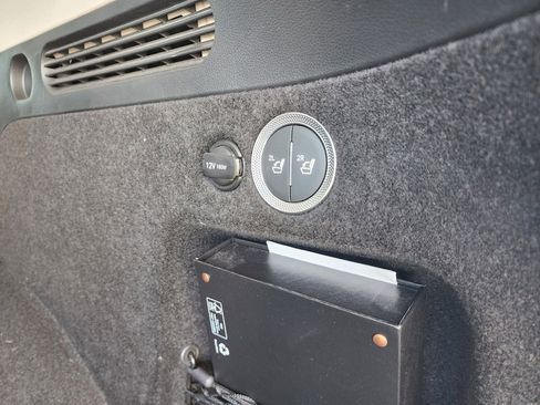 Used 2025 Genesis GV80 2.5T Standard image 15