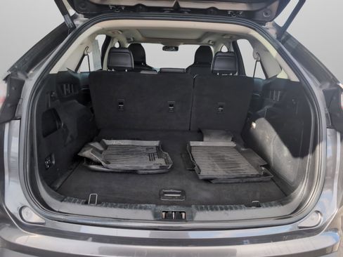 Used 2019 Ford Edge Titanium w/ Cold Weather Package image 26