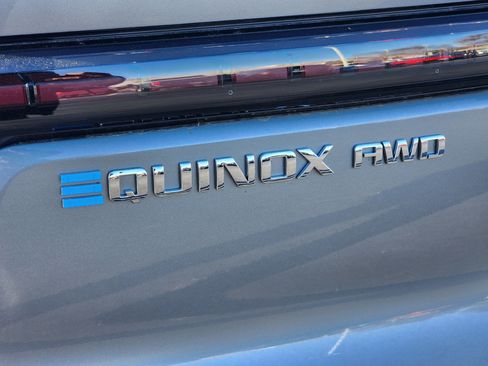 New 2026 Chevrolet Equinox EV LT image 11