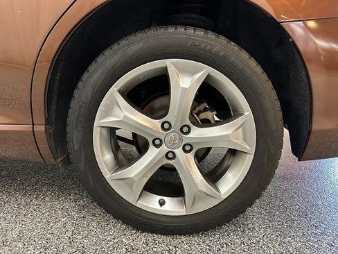 Used 2013 Toyota Venza XLE image 26