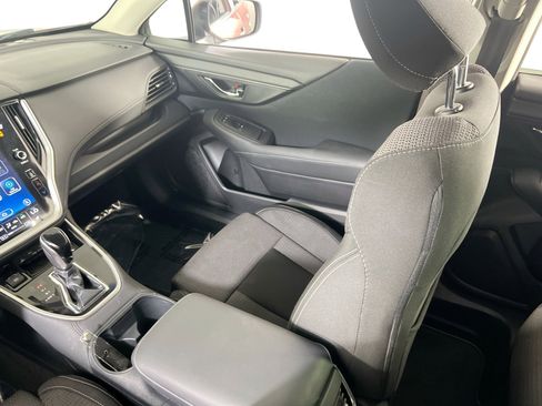 Used 2022 Subaru Outback Premium image 21