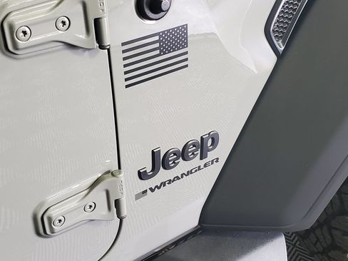 Used 2023 Jeep Wrangler Sport AWD/4WD image 26
