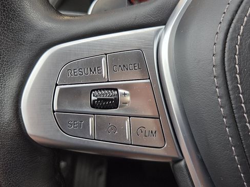 Used 2021 BMW X7 xDrive40i w/ Executive Package 2 image 31