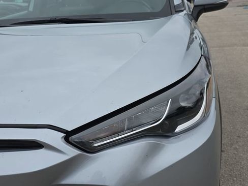 Used 2024 Toyota Corolla Cross AWD Hybrid image 31