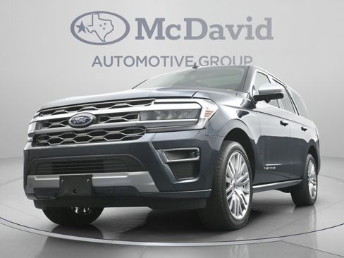 Used 2023 Ford Expedition Platinum RWD image 36
