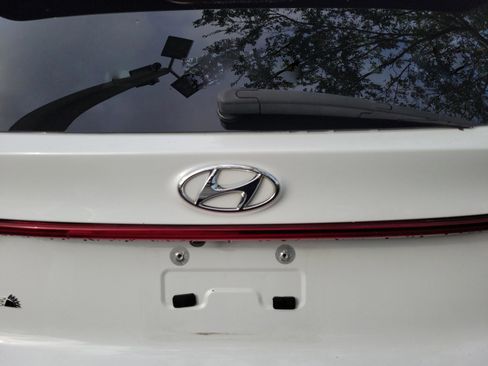 Used 2021 Hyundai Santa Fe SEL w/ Convenience + Premium Package FWD image 22
