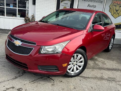 Used 2011 Chevrolet Cruze LT image 1