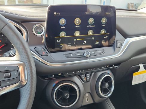 New 2025 Chevrolet Blazer LT w/ Convenience Package image 13