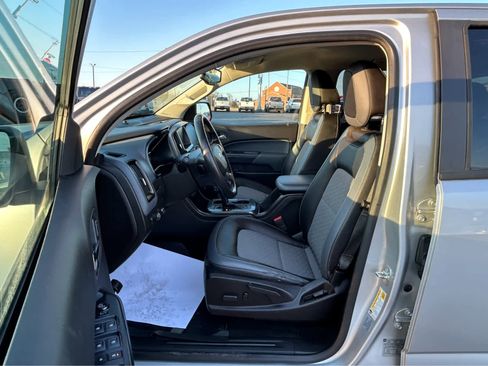 Used 2017 Chevrolet Colorado Z71 image 13