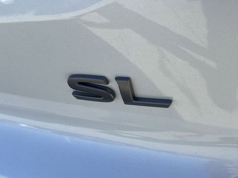 New 2026 Nissan Pathfinder SL image 6