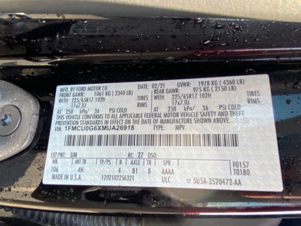 Used 2021 Ford Escape SE FWD image 19