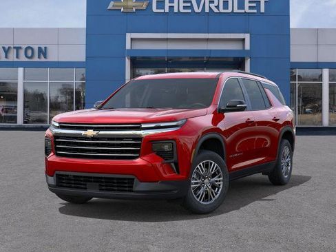 New 2026 Chevrolet Traverse LT w/ Driver Confidence Package image 30