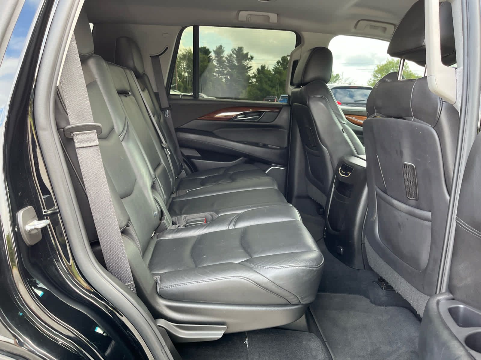 Used 2018 Cadillac Escalade 4WD image 26