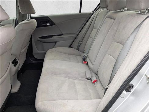 Used 2015 Honda Accord EX image 18