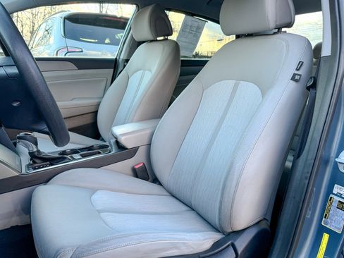 Used 2016 Hyundai Sonata SE image 10