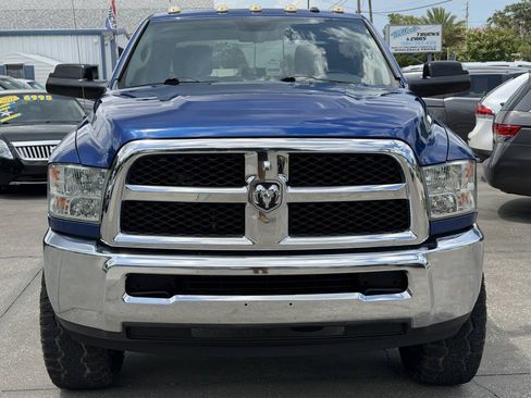 Used 2015 RAM 2500 Tradesman w/ Chrome Appearance Group AWD/4WD image 3