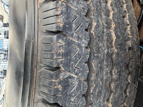 Used 2011 Chevrolet Express 2500 image 10