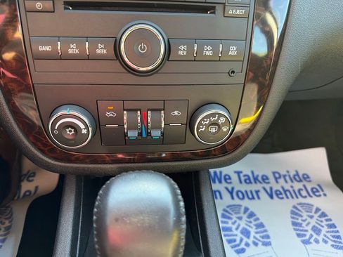 Used 2012 Chevrolet Impala LT w/ LT Sunroof Package FWD image 22