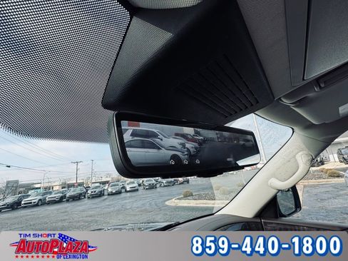 Used 2024 Nissan Armada Platinum w/ Captain's Chairs Package image 38