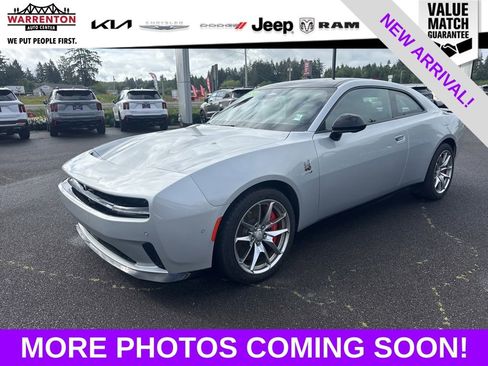 Used 2024 Dodge Charger Daytona Scat Pack w/ Plus Group AWD/4WD image 1