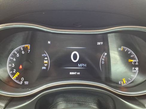 Used 2017 Jeep Grand Cherokee Laredo w/ Quick Order Package 23E image 21