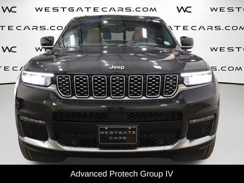 Used 2023 Jeep Grand Cherokee L Summit w/ Advanced Protech Group IV image 4