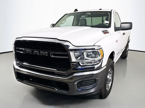 Used 2019 RAM 2500 Tradesman image 4