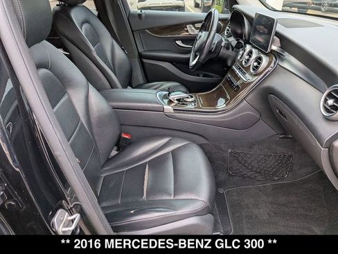Used 2016 Mercedes-Benz GLC 300 image 29