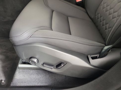 Used 2025 Volvo XC90 B6 Plus AWD/4WD image 19