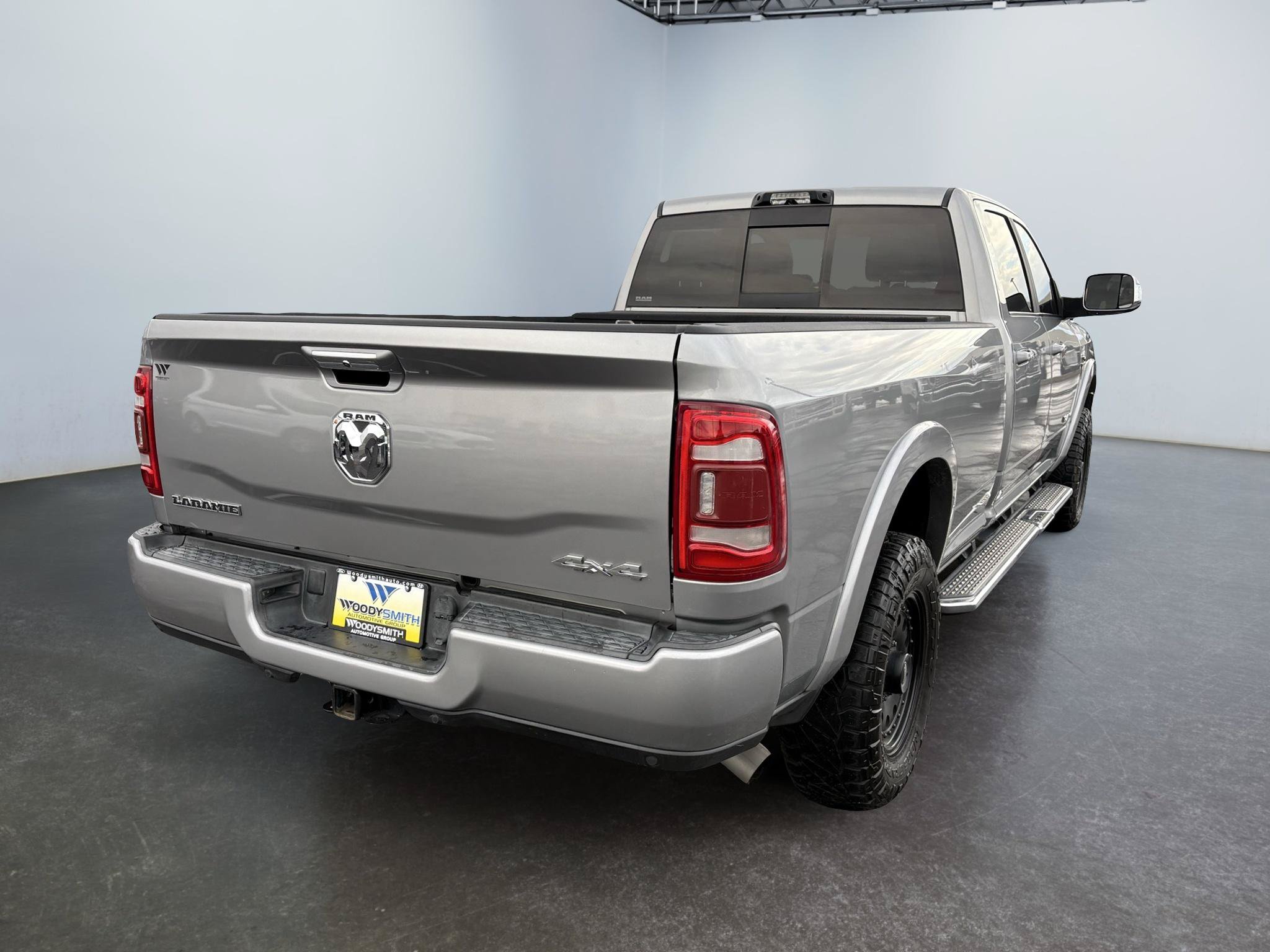 Used 2022 RAM 3500 Laramie AWD/4WD image 5