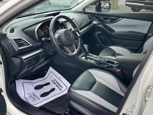 Used 2020 Subaru Crosstrek 2.0i Limited w/ Moonroof Package w/Navigation AWD/4WD image 9