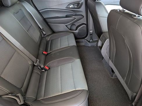 New 2026 Chevrolet Trax LT w/ Midnight Edition FWD image 13