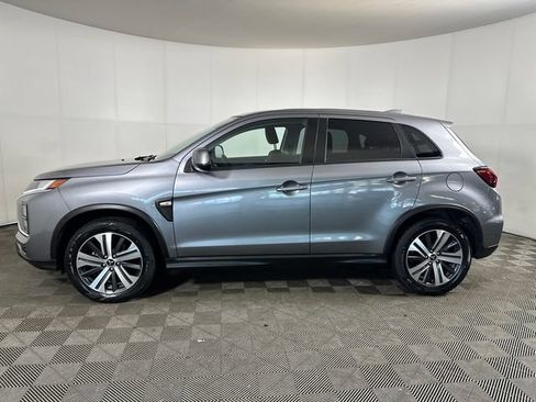 Used 2025 Mitsubishi Outlander Sport ES AWD/4WD image 5