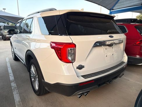 Used 2024 Ford Explorer King Ranch w/ Technology Package AWD/4WD image 8